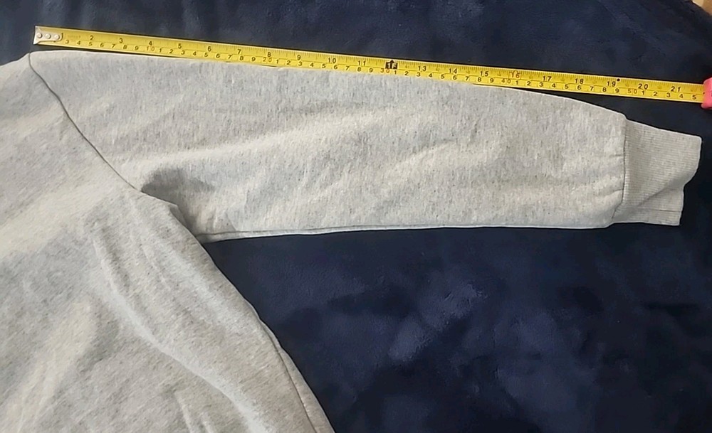 One Direction 1D Pullover Hoodie Sweatshirt Grey Junior Small Graphic (PT2)