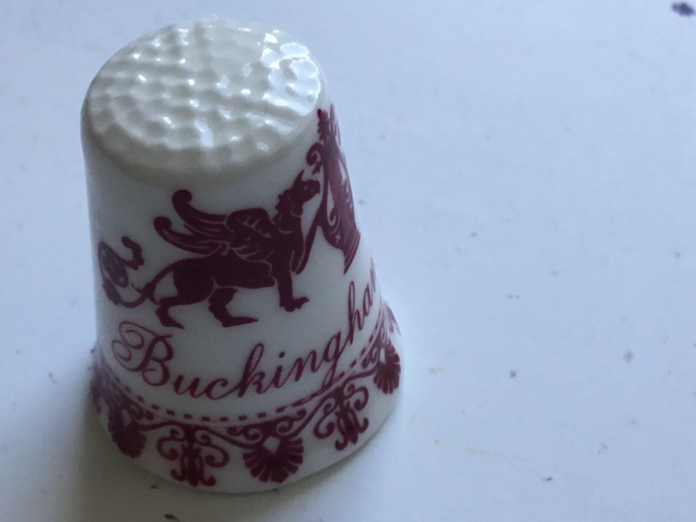 Thimble - Buckingham Palace - A