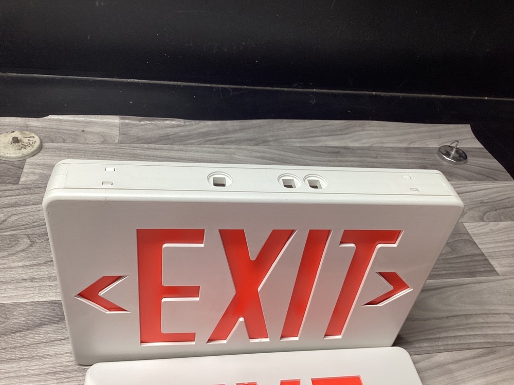 REFLECT-A-LIGHT 2-Sided LED EMERGENCY EXIT #100C140PR4*SI