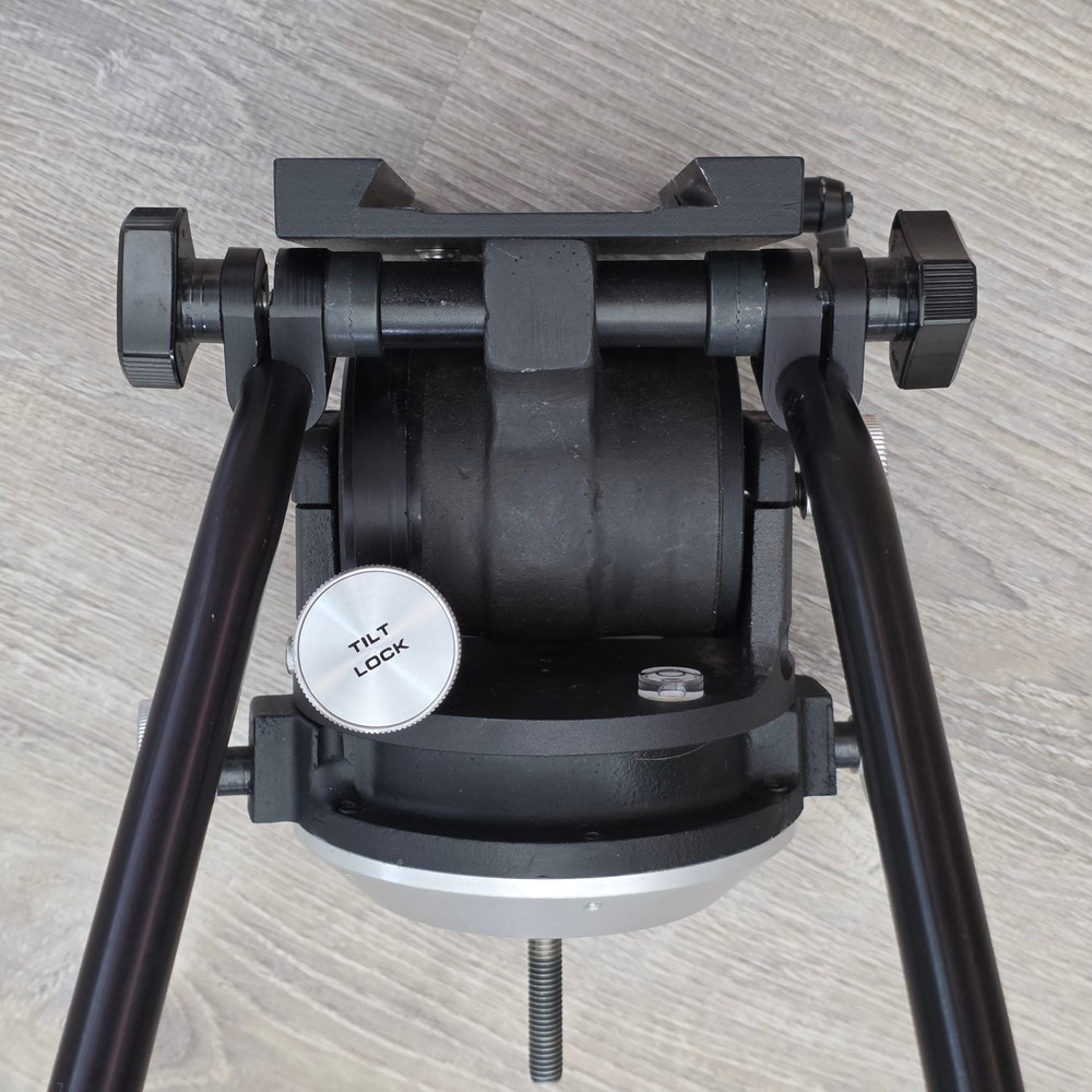 Quick-Set International Broadcast Fluid Head 4-52815-3C | 70mm Ball Base