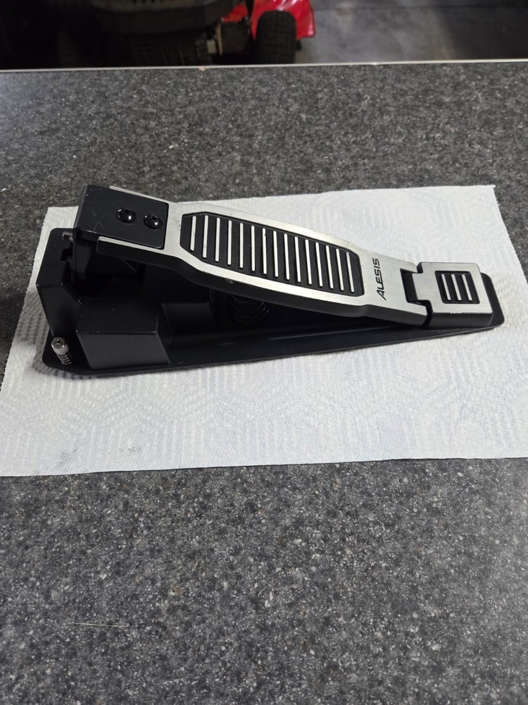 Alesis RealHat Drum Pedal Continuous Hi-Hat