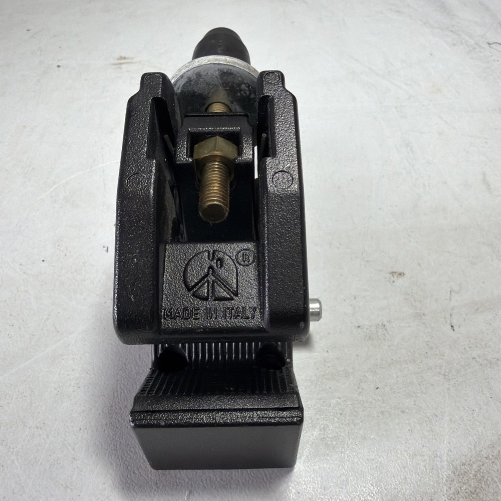 Manfrotto Super Clamp without Stud 035 with wedge