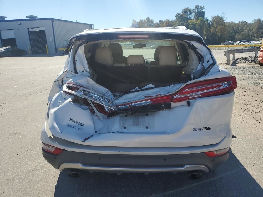 Console Front Floor Fits 15-16 MKC 4908095