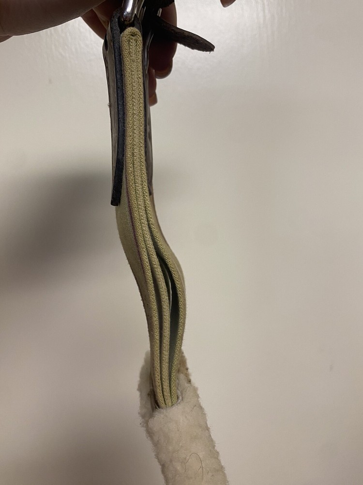 Beval Sheepskin Girth 48”