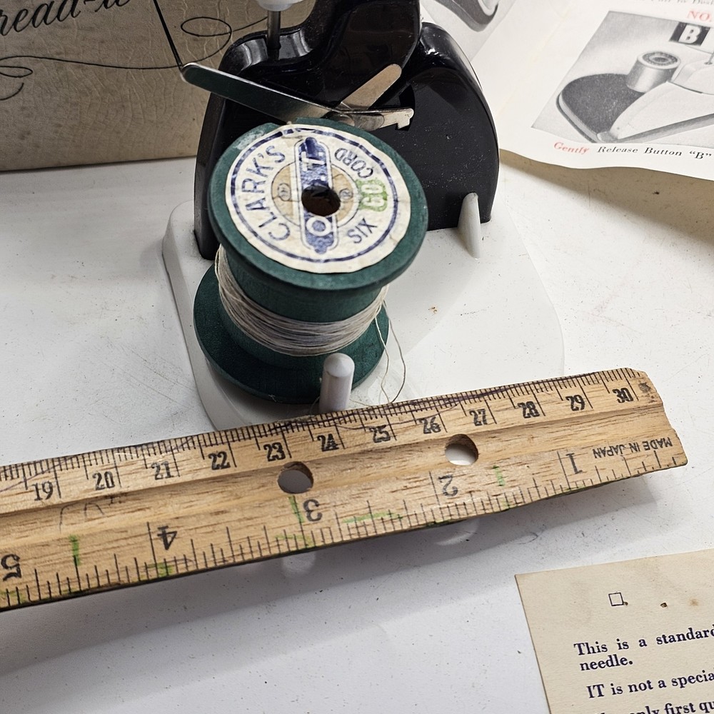 Vintage Thread-a Matic Sewing Automatic Needle Threader In Box 700 Instruct