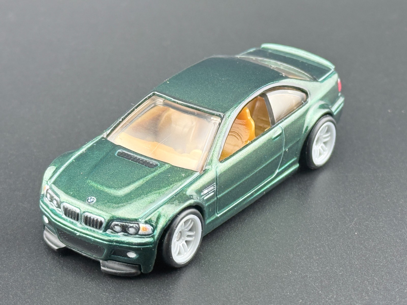 Hot Wheels BMW M3 E46 Green Power Trip FPY86-961 R 1/64