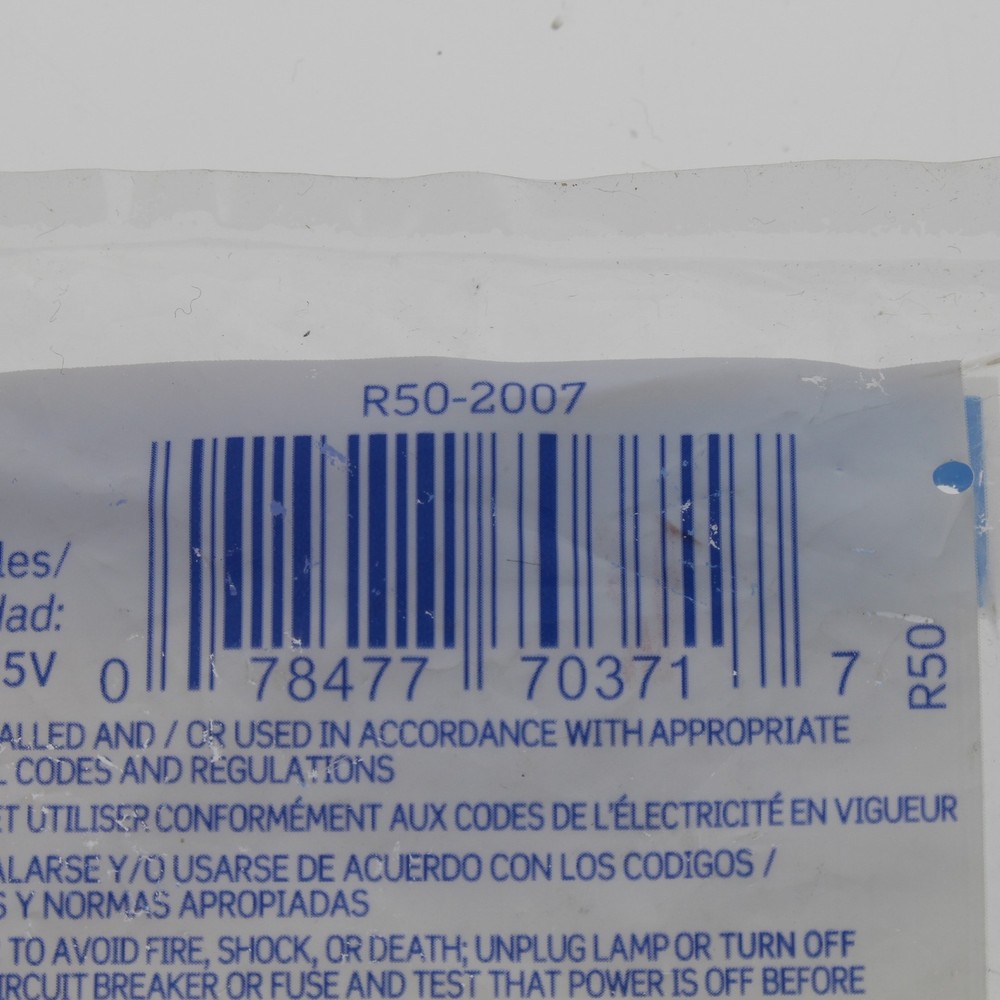 Leviton Socket Adapter 75W 125V42TU E26-E12 2007