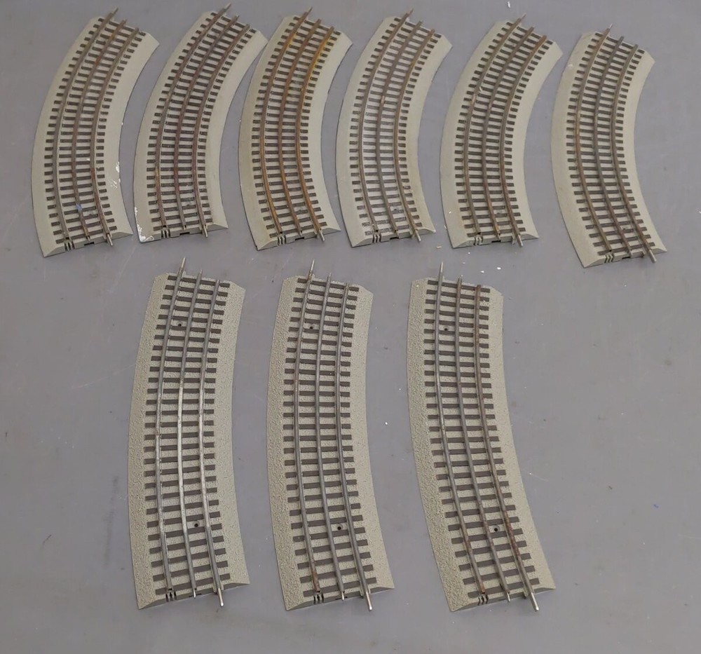 Lionel O Gauge Assorted Full Curve Fastracks [9]