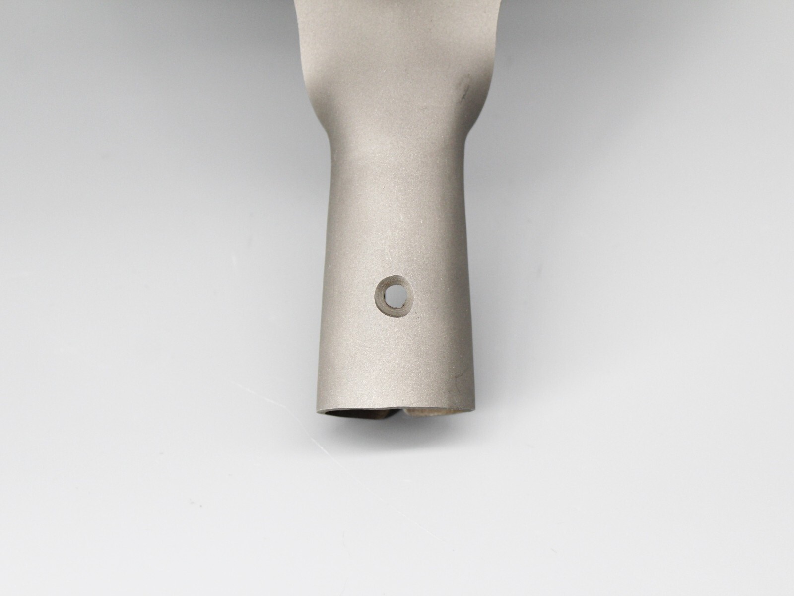 100% Titanium Garden Hoe Lifetime Lasting Lightweight Durable