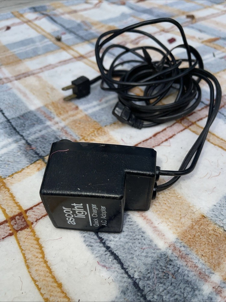 Ascor Light Flash Quick Charger