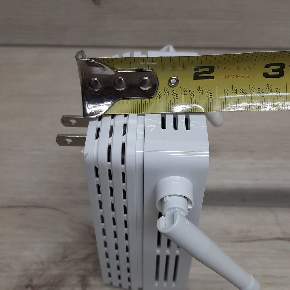 NETGEAR Universal Wifi Range Extender WN3000RP White