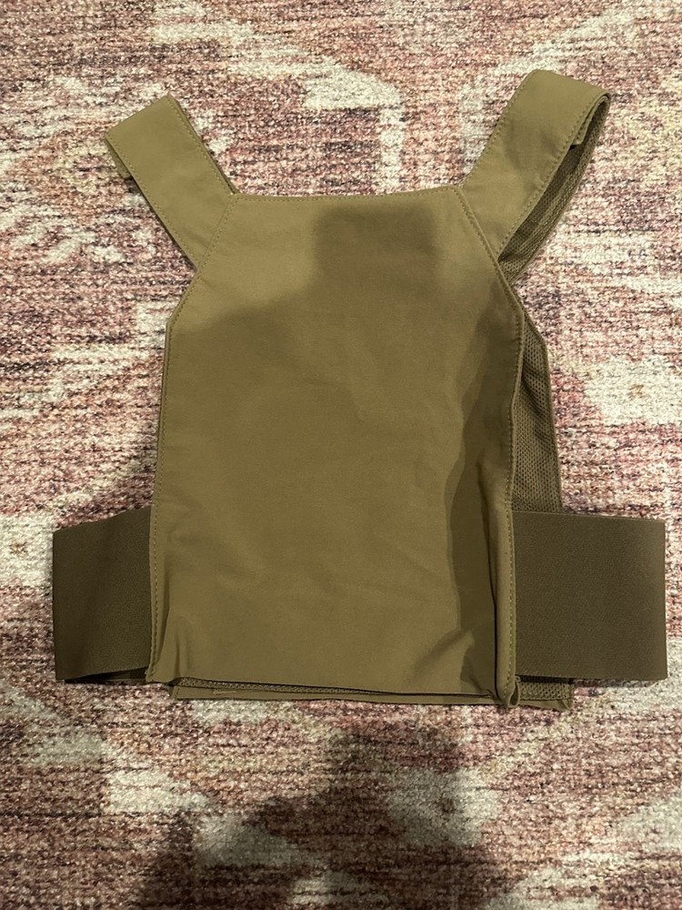 FirstSpear Slick Ultra Lightweight plate carrier M/L SAPI/SPEAR Cut CB