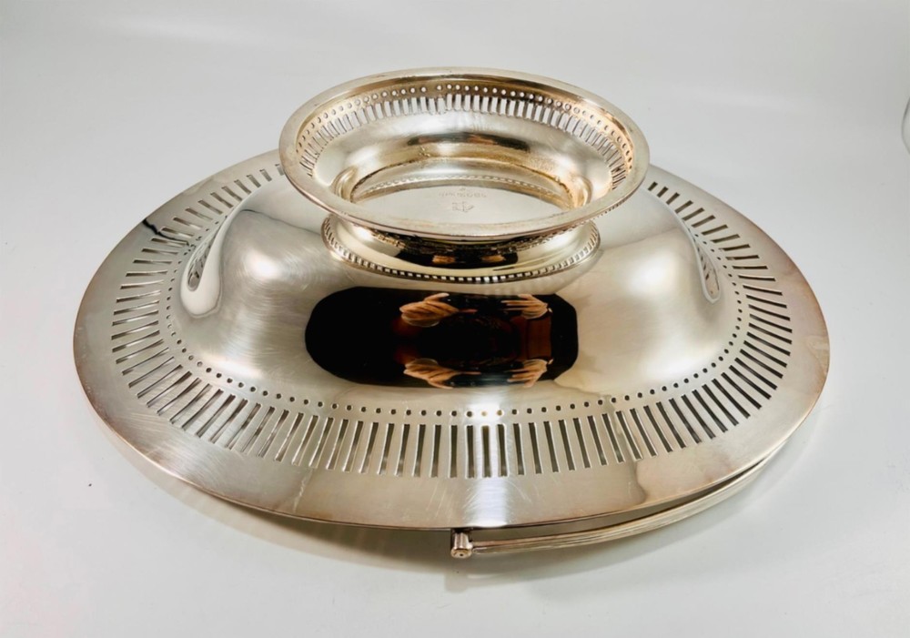 Vintage JC & Co Silver PlateFooted Fruit Cake Bread Basket w/ Handle 13.5" x 10"