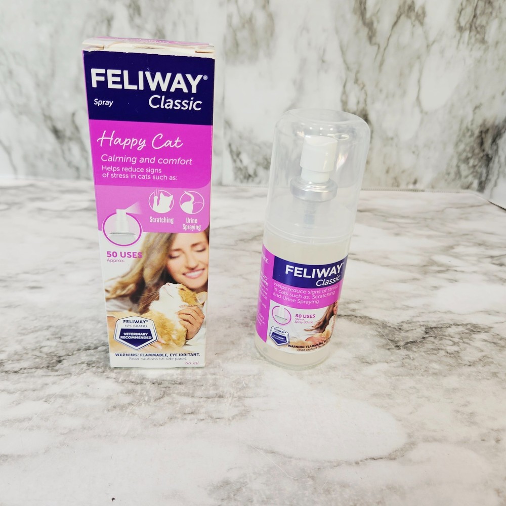 FELIWAY Classic Cat Calming Plug In Pheromone Diffuser 30 Day 48 ml & 1 Spray