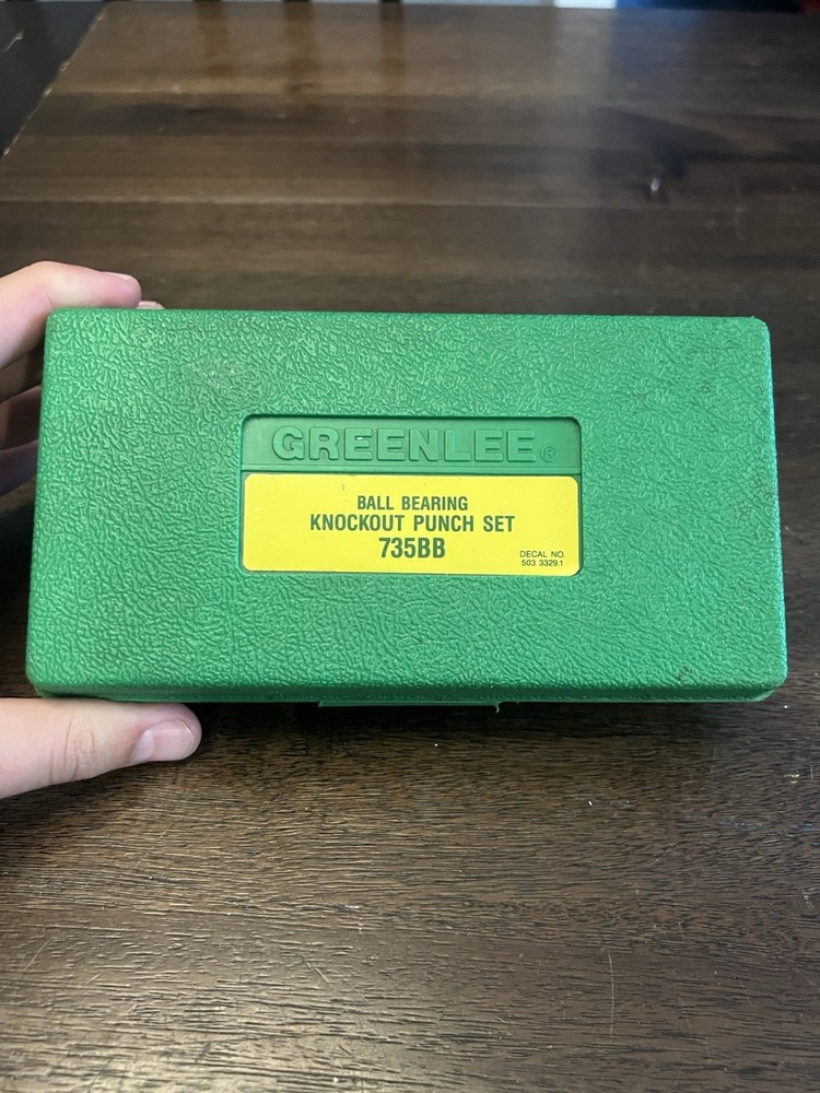 Greenlee 735BB Ball Bearing Knockout Punch Set