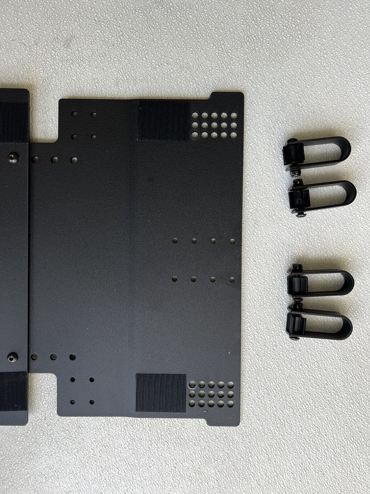 Wheelchair seat pan