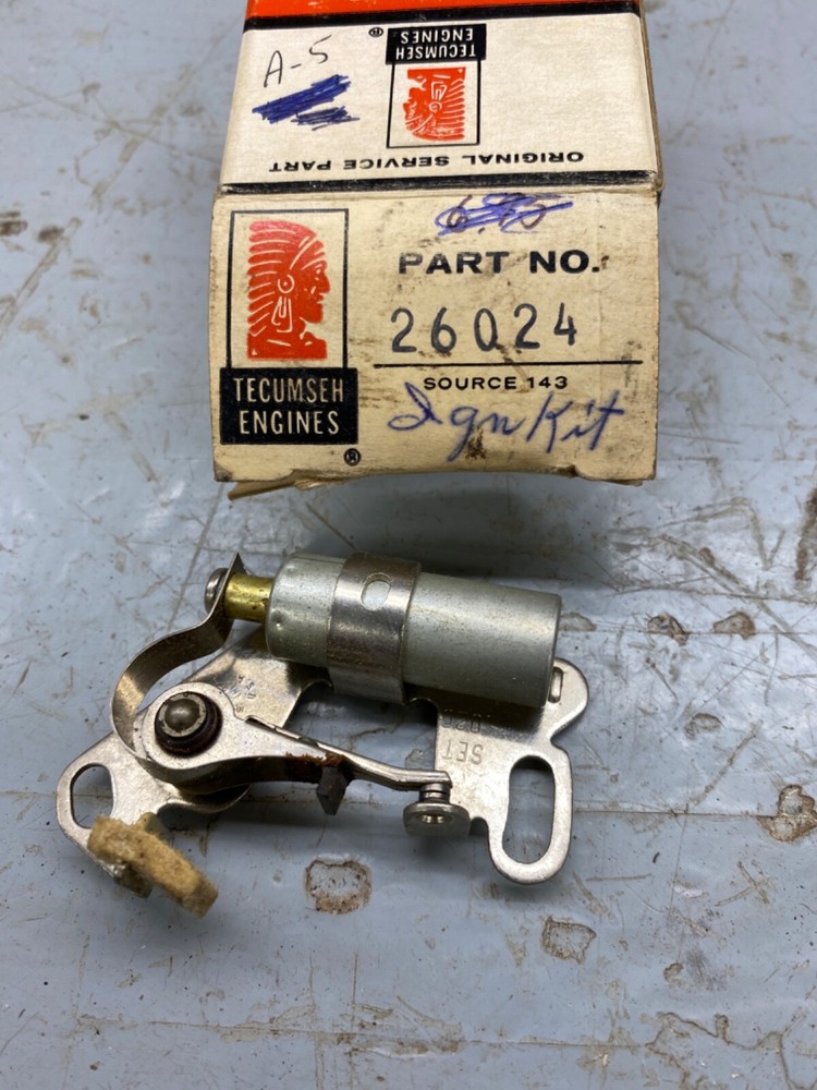NOS Tecumseh 26024 Points Kit