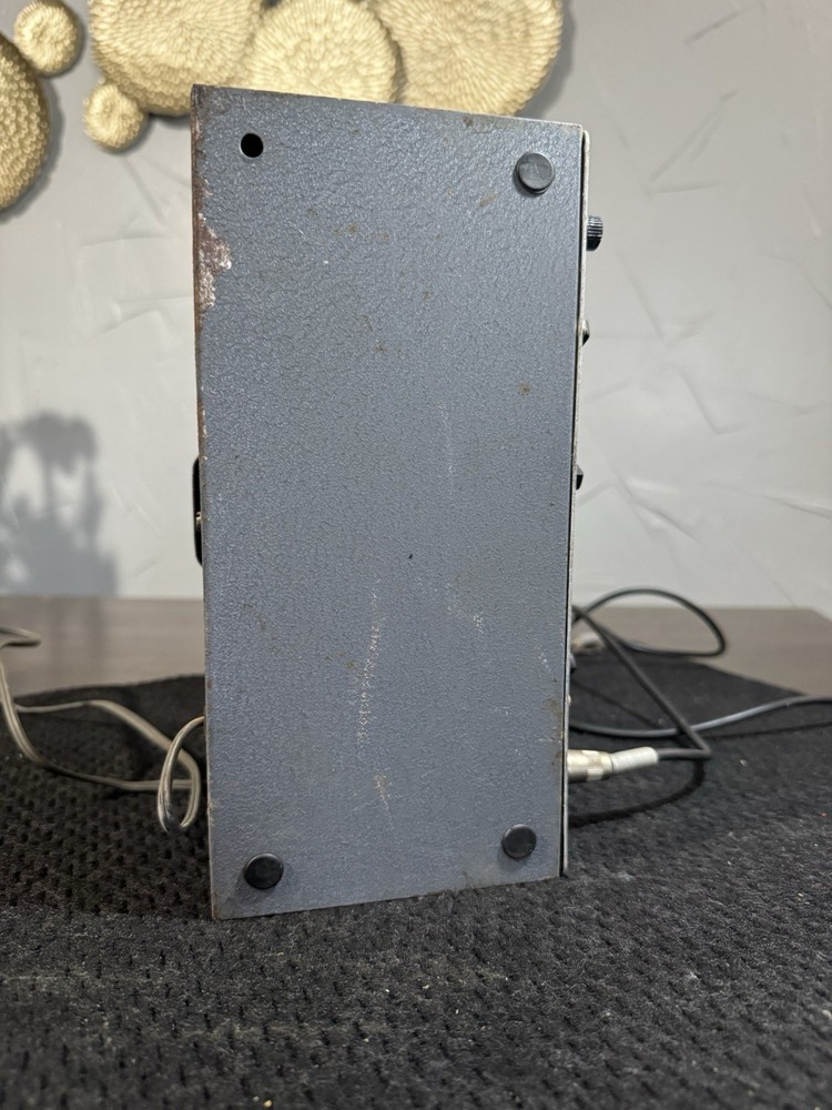 EICO Signal Generator Model 324