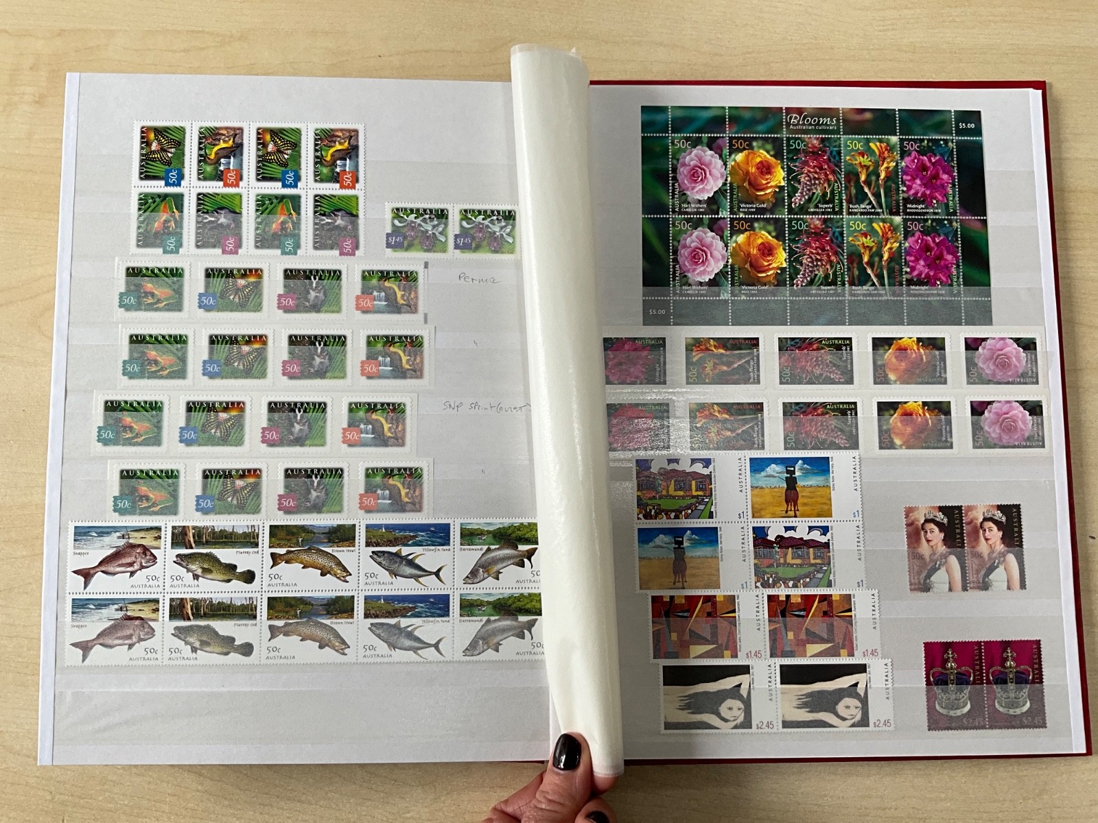 Australia Stamps 2002-2004 MNH Booklets Blocks Sets in 32 sided stock book #SA11