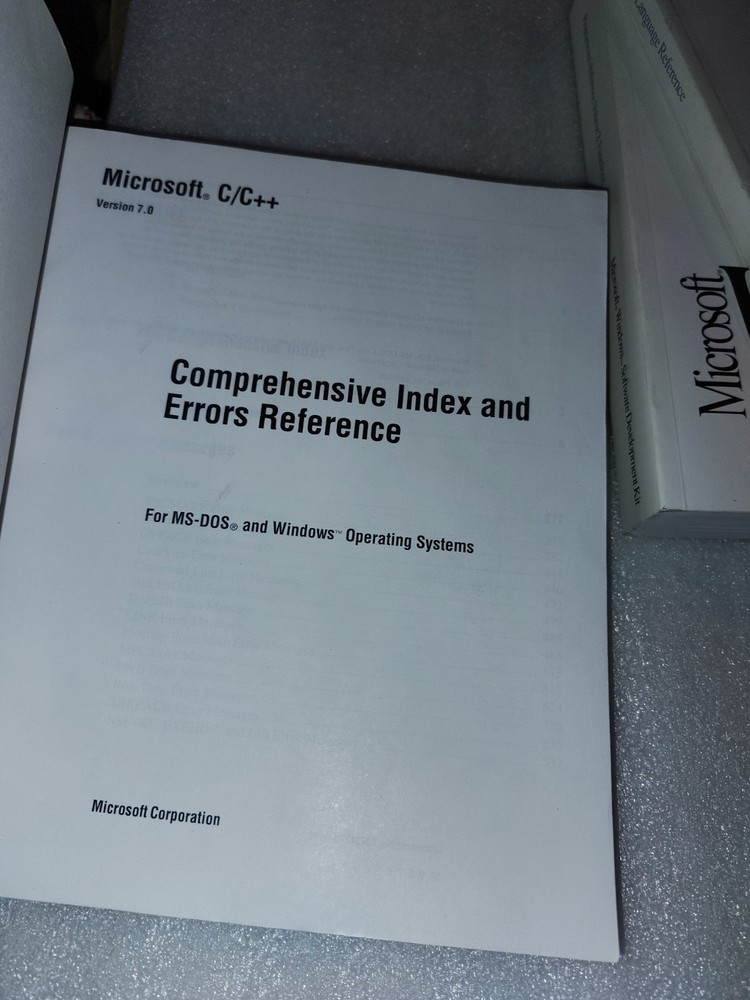 Microsoft Windows 3.1 SDK Manual Lot C/C++ 7.0 Win32 API Development kit partial