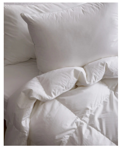 NWT QUINCE PREMIUM DUCK DOWN COMFORTER KING / CAL KING INSERT LIGHTWEIGHT