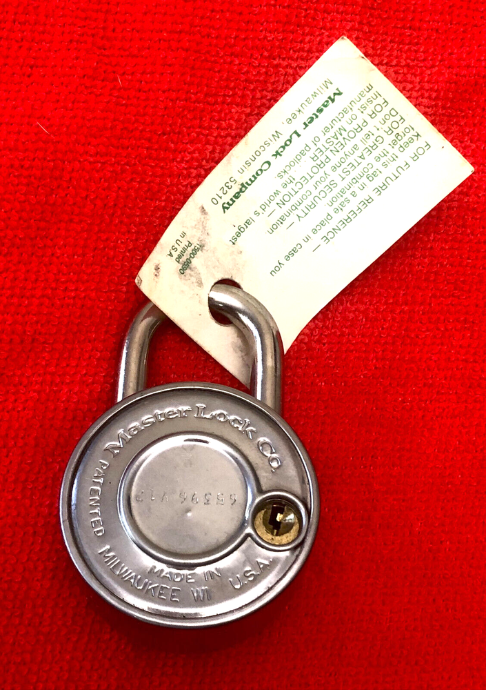 Vintage *NEW* Master Lock 1525 Padlock Combination Lock With Code Paper