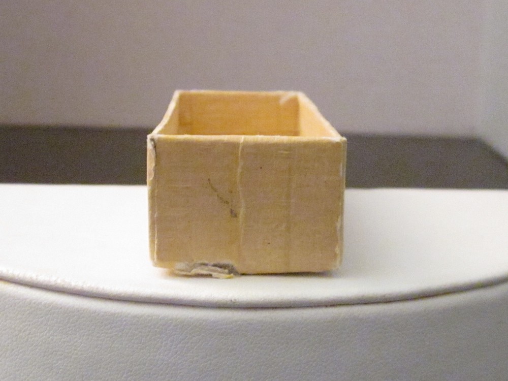 Fabergé Perfume Straw Hat Box Only,Clear Plastic Lid/cover