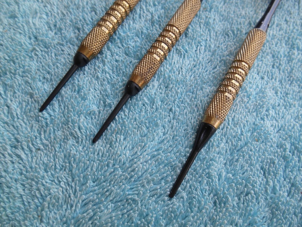 BRASS Soft Tip Darts SET WITH BUD RACING FLIGHTS.