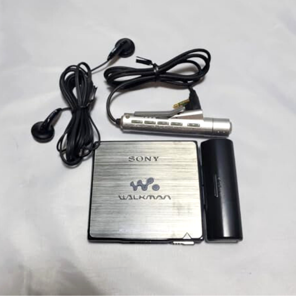 Sony MD MZ-E900 Mini Disc Player Silver Tested Working
