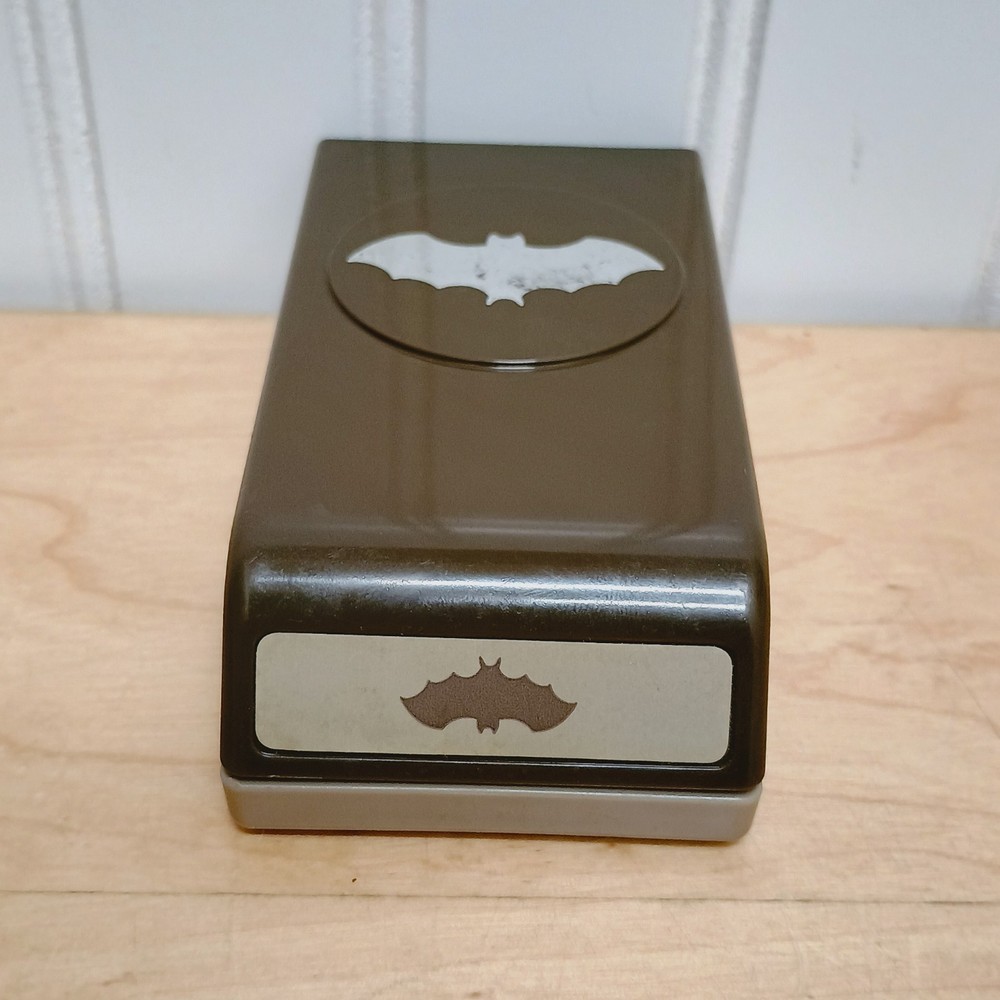 Stampin’ Up! Large Bitty Bat Paper Punch