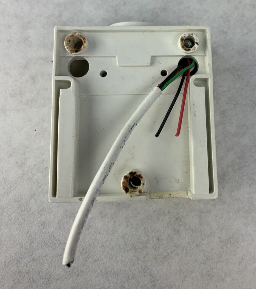 United Security HUB2B Latching Holdup Button