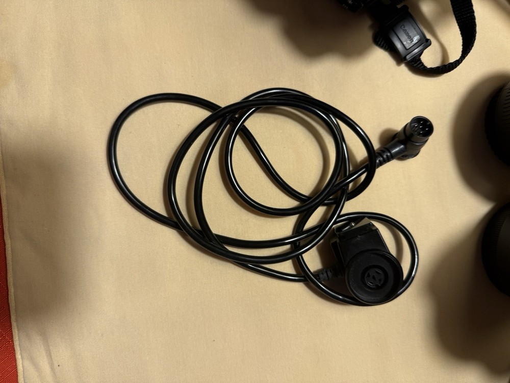 camera canon eos rebel T3