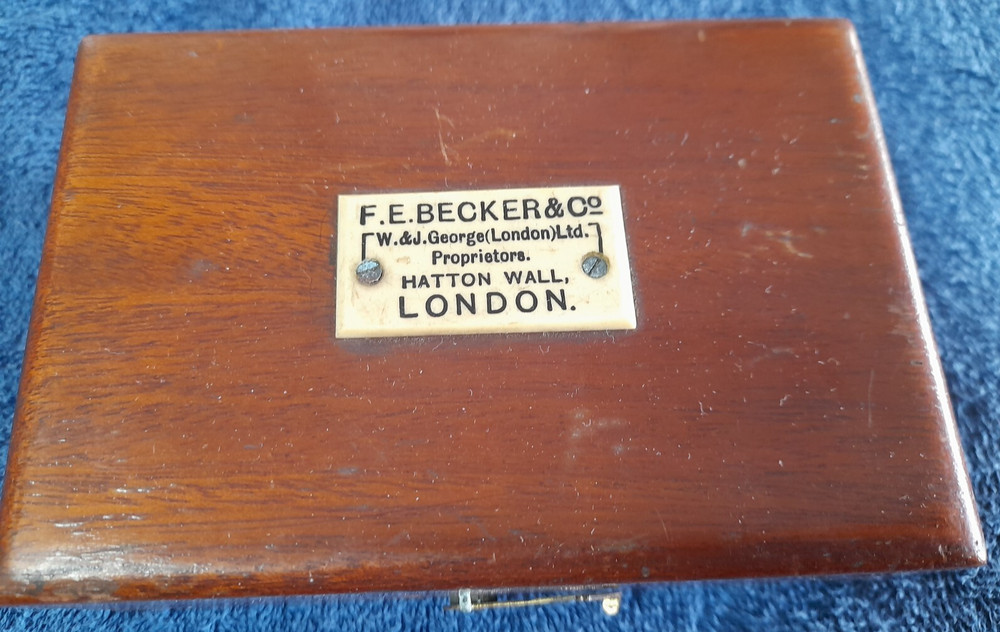 Antique Apothecary/Scientific Weights in Box