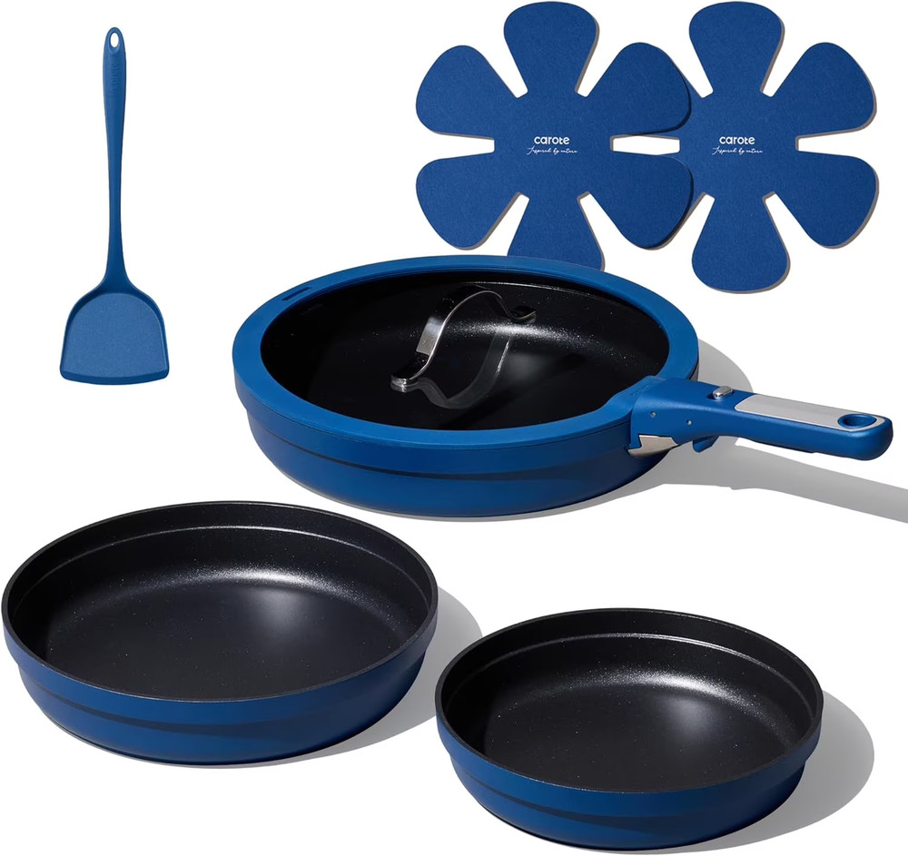 Carote 8pc Nonstick Frying Pan Set Detachable Handle Stackable Induction, Blue