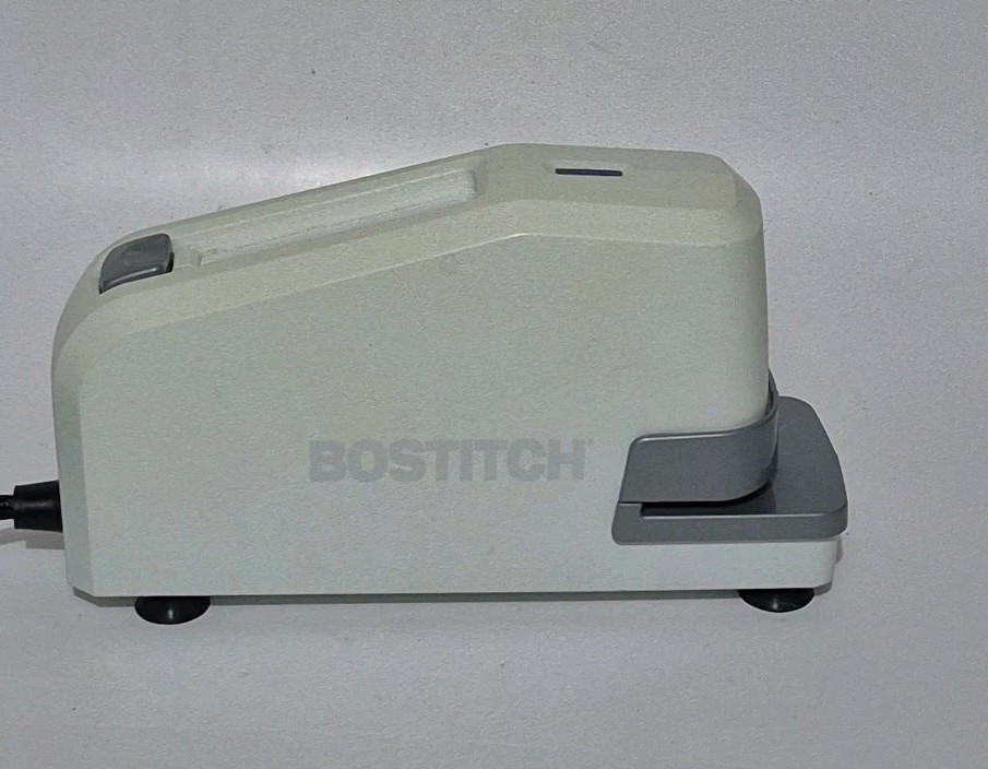 Bostitch Impulse 25 Electric Staple Stapler White 02011 Tested And Working