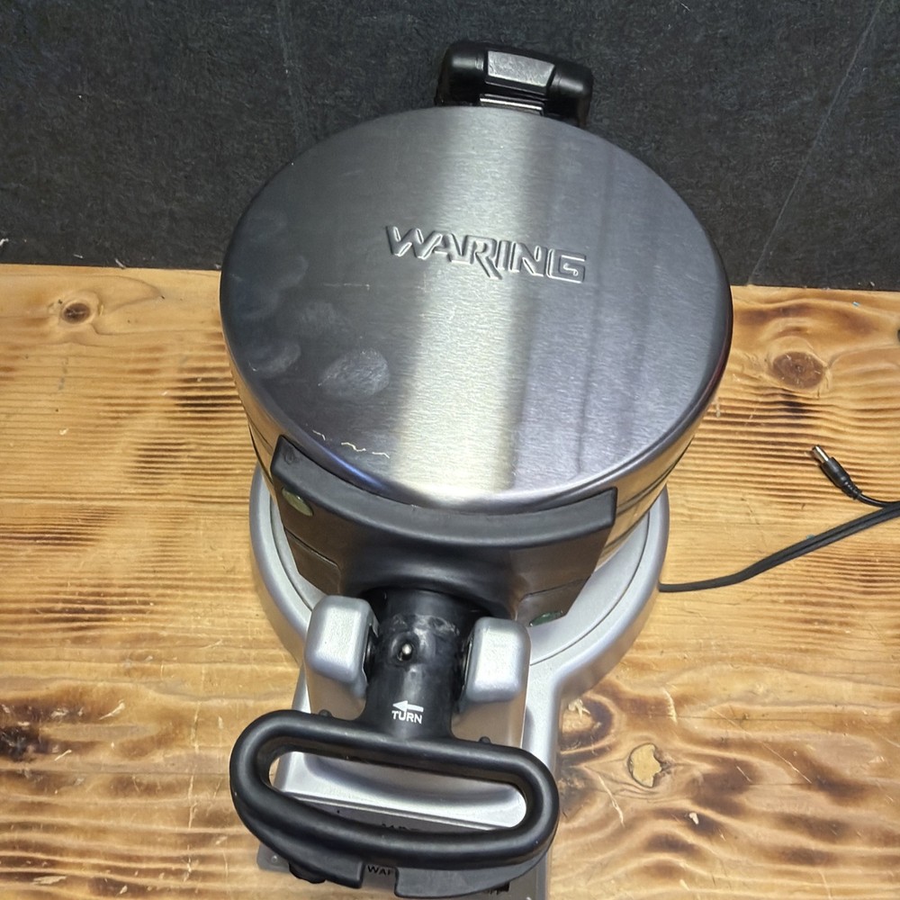 Waring Pro Double Waffle Maker – Rotating Belgian Style – Model WMK600 – Tested