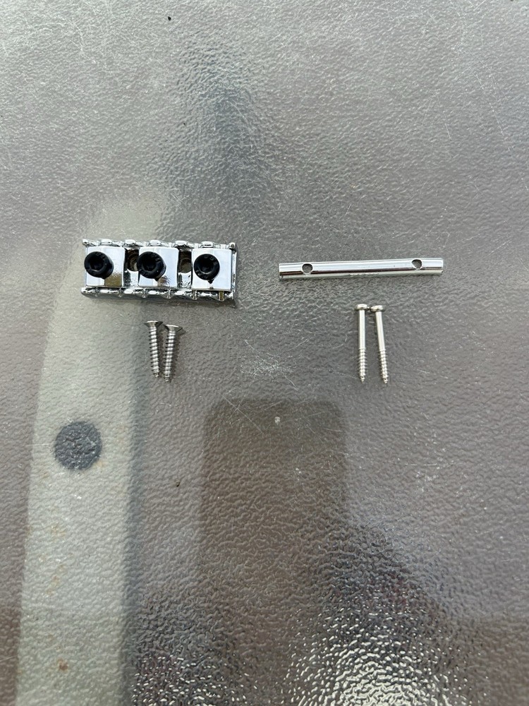 Floyd Rose Special R2 Locking Nut Chrome With String Retainer