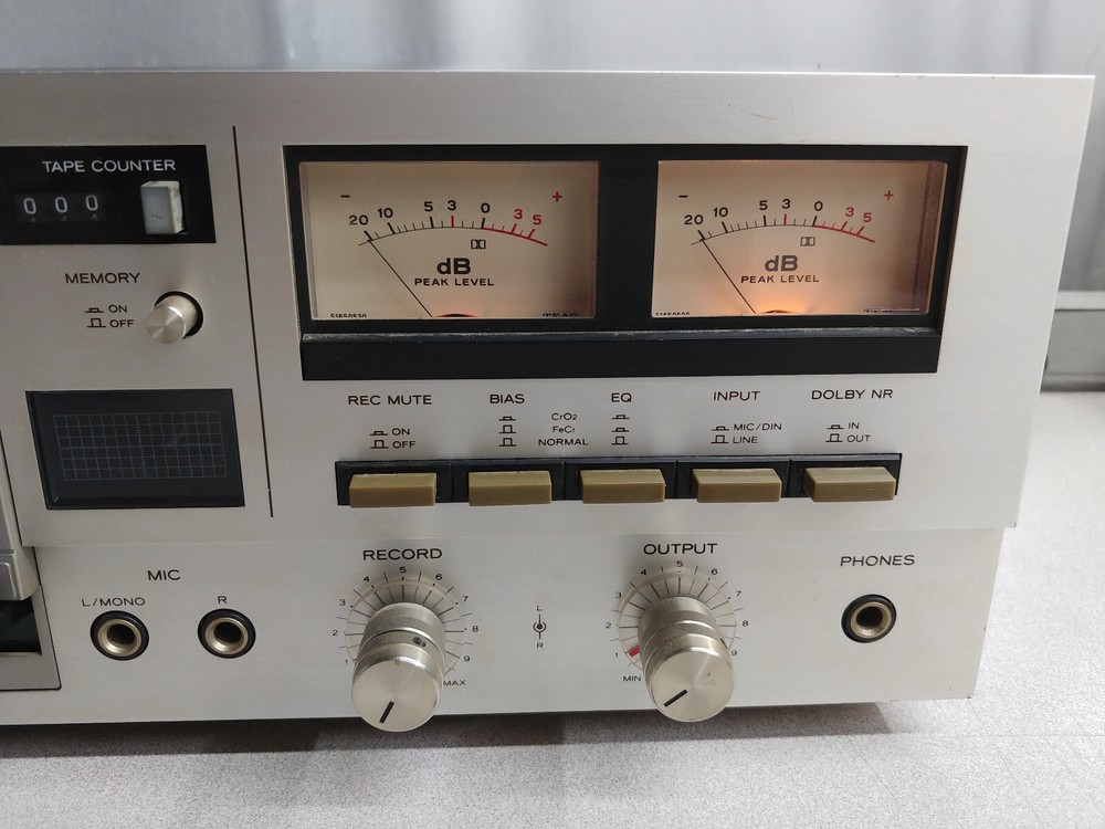 Teac A-303 Stereo Cassette Deck