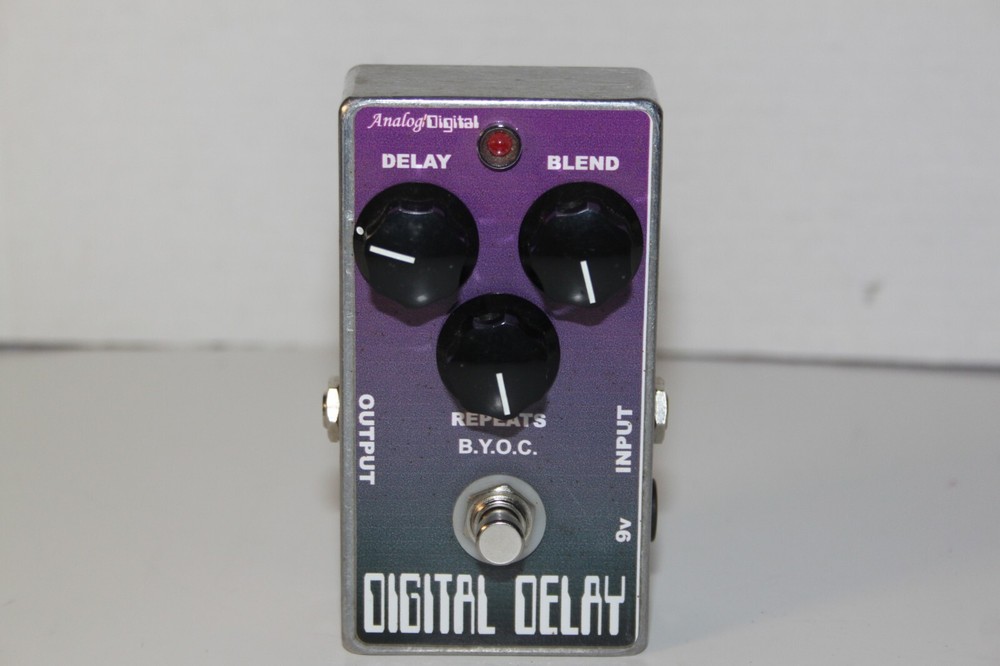 Analog Digital Delay Pedal