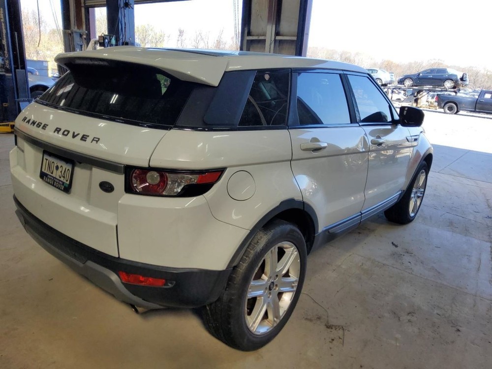 EVOQUE 2013 Battery Tray 575284