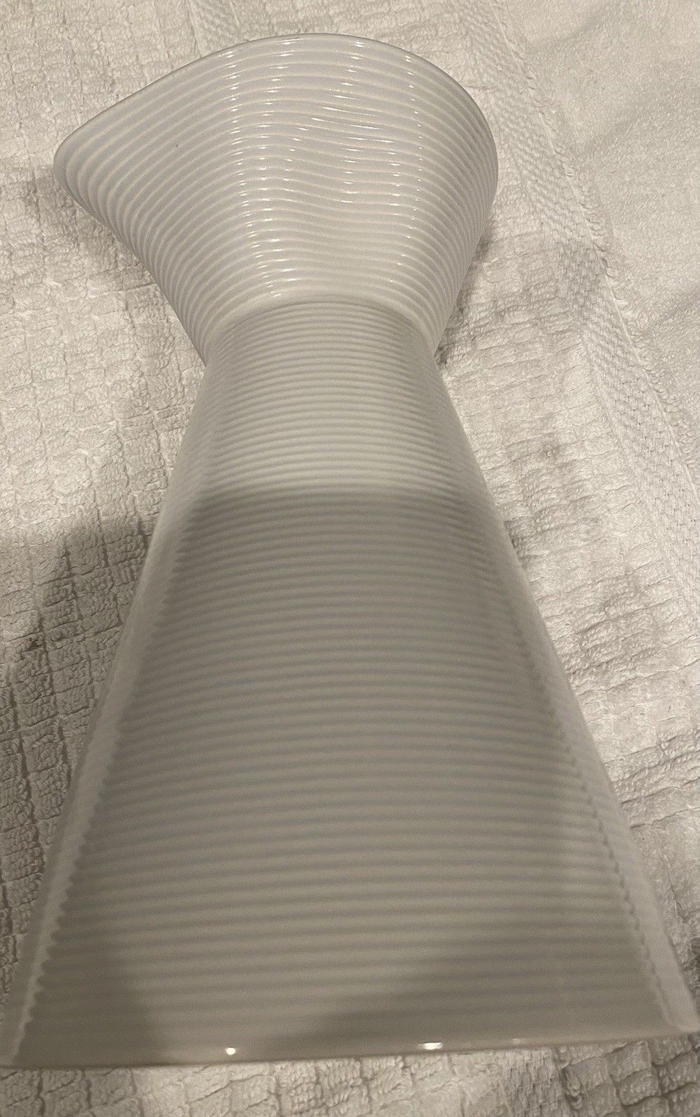 DANSK TOPOS 804673 Carafe, White. CERP-365