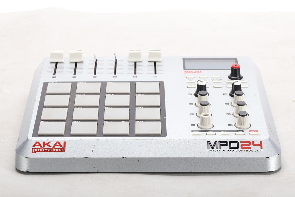 Akai MPD24 USB/Midi MPC Pad Controller - Fair Condition