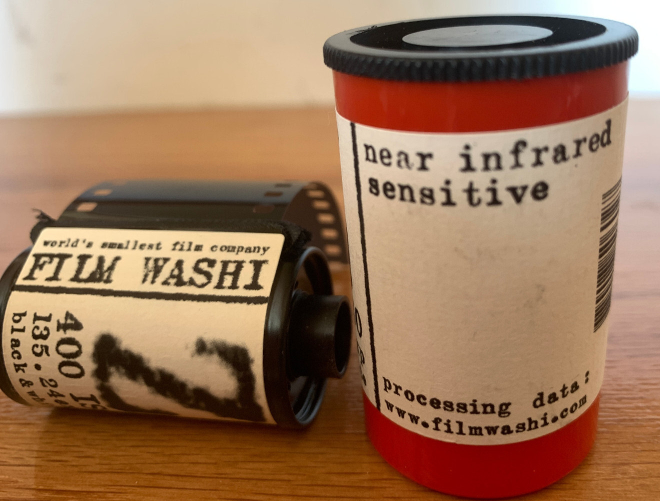 Film Washi Z 35mm ISO 400 Near Infrared Black & White Film BRAND NEW 24 Exp