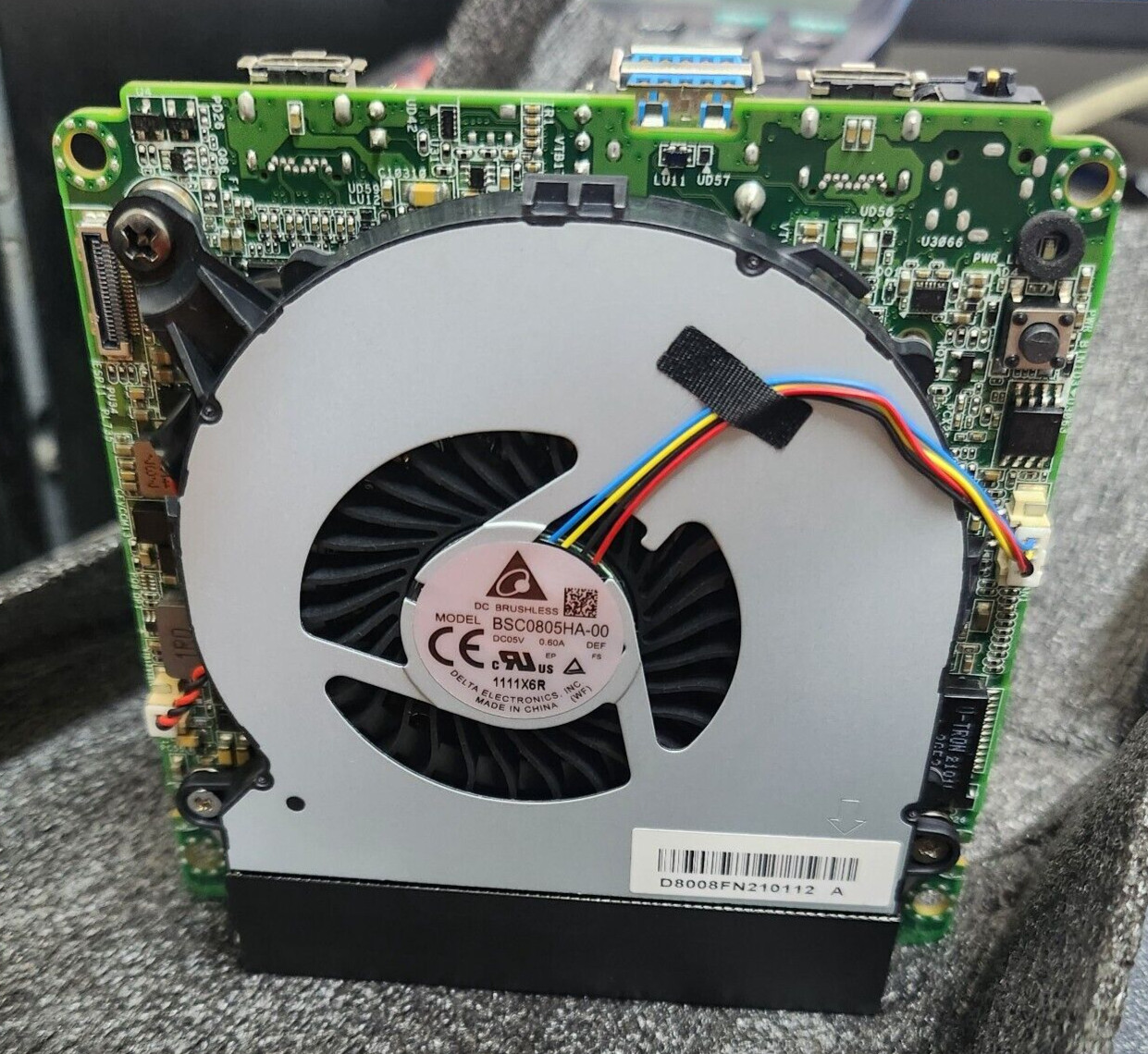 ASRock NUC-1135G7 Intel 11thGen (Tiger Lake-UP3) Processor I5-1135G7 Motherboard