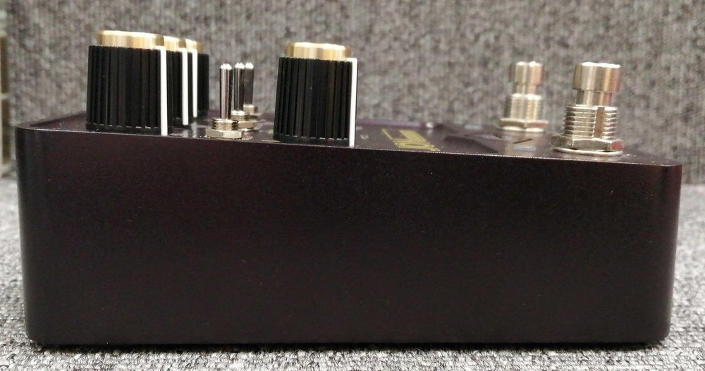 UNIVERSAL AUDIO LION '68 SUPER LEAD Prelifier