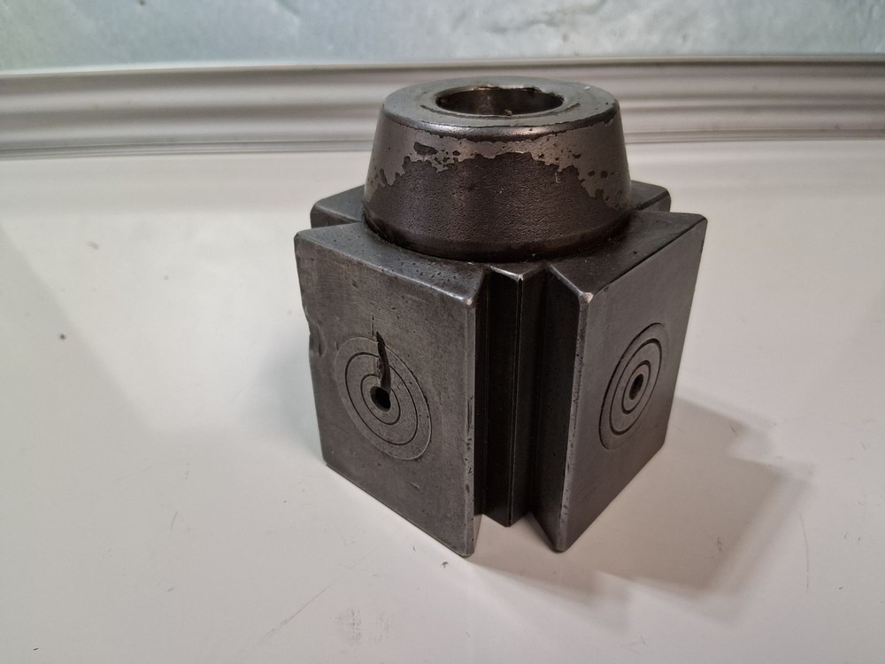 Aloris CX piston style Quick Change tool post