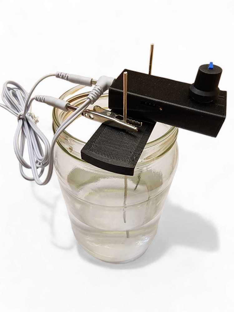 Compact Bob Beck's Device: Dual Micropulsing and Colloidal Silver Generator