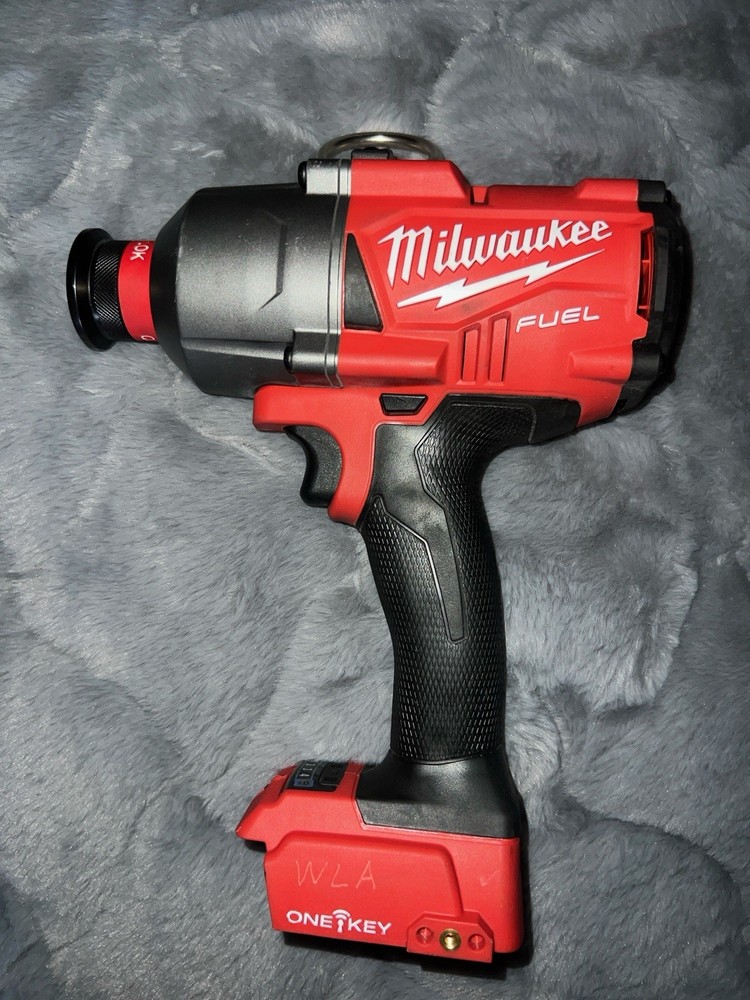 Milwaukee 7/16 impact *TOOL ONLY*