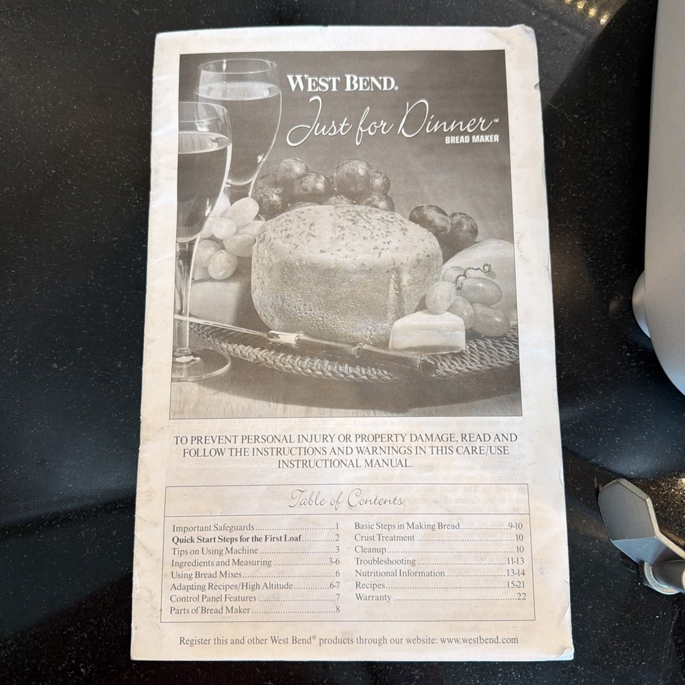 West Bend Just for Dinner Bread Maker Bread Machine 45 Min 41077 3/4 pound loaf