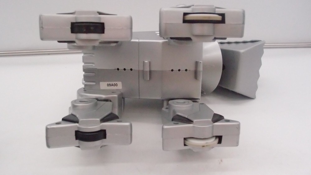 Mega Byte The Hound Droid (Wow wee, 1999)